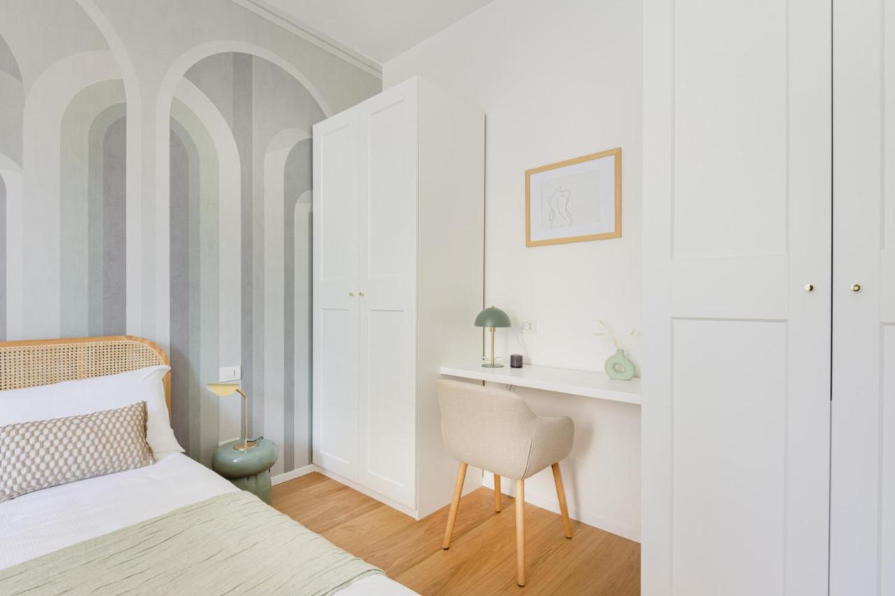 Easylife - Romantico Appartamento Sui Navigli Mailand Exterior foto