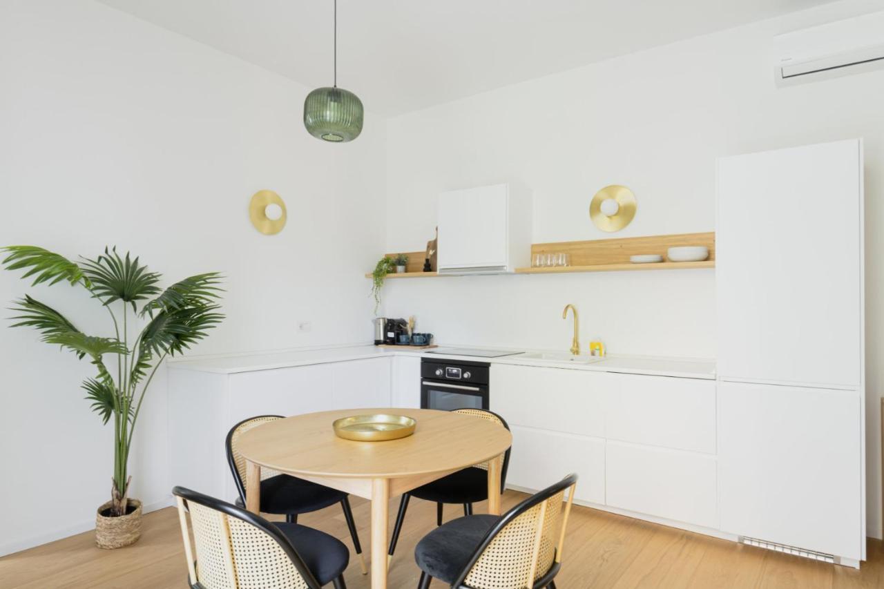 Easylife - Romantico Appartamento Sui Navigli Mailand Exterior foto